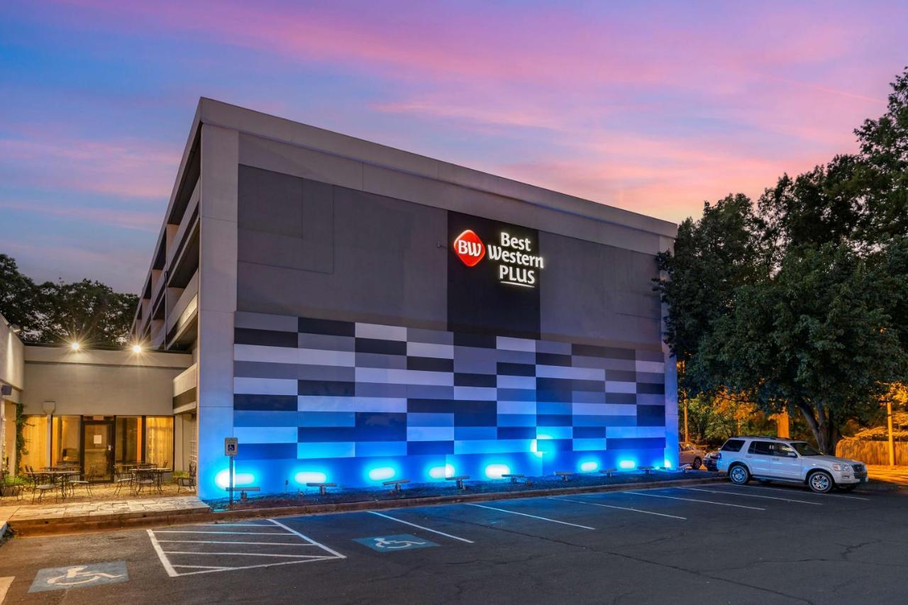 Best Western Plus University Inn Winston-Salem Eksteriør billede