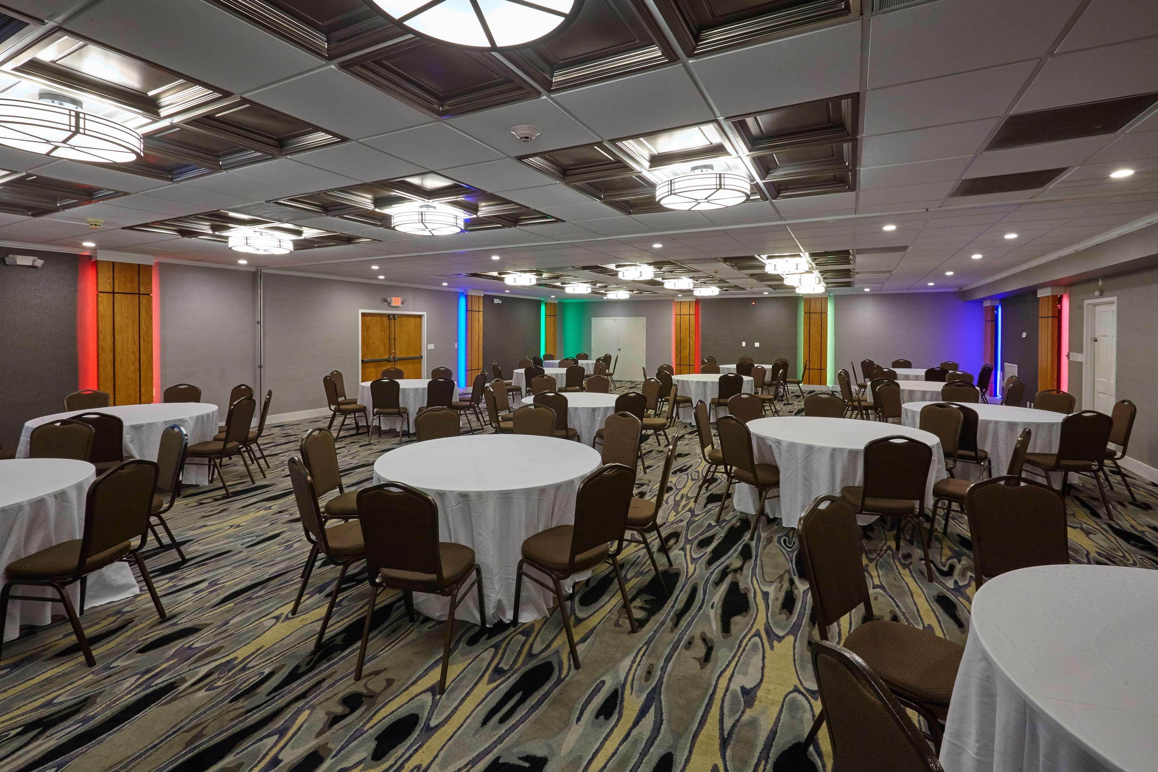 Best Western Plus University Inn Winston-Salem Eksteriør billede