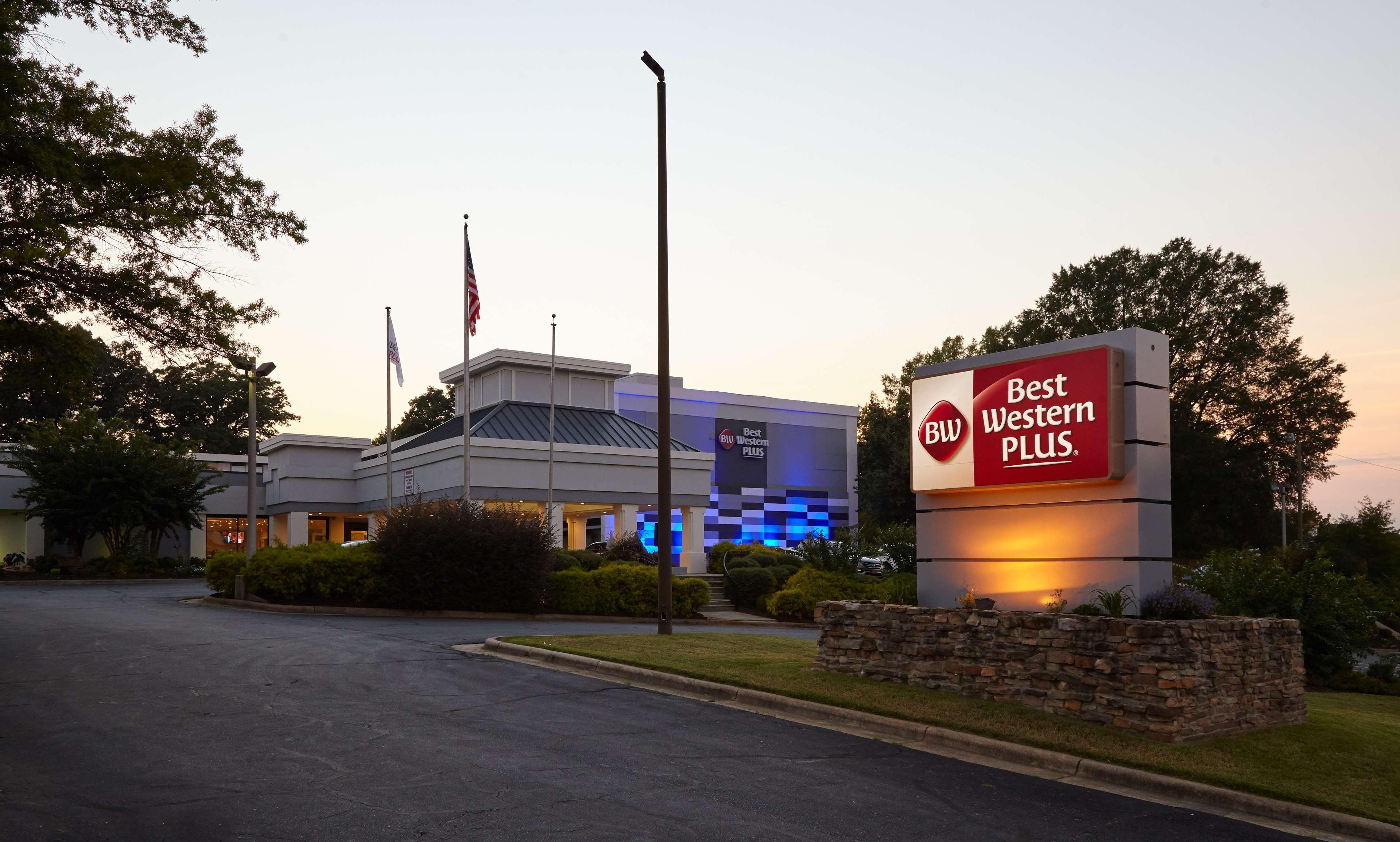 Best Western Plus University Inn Winston-Salem Eksteriør billede