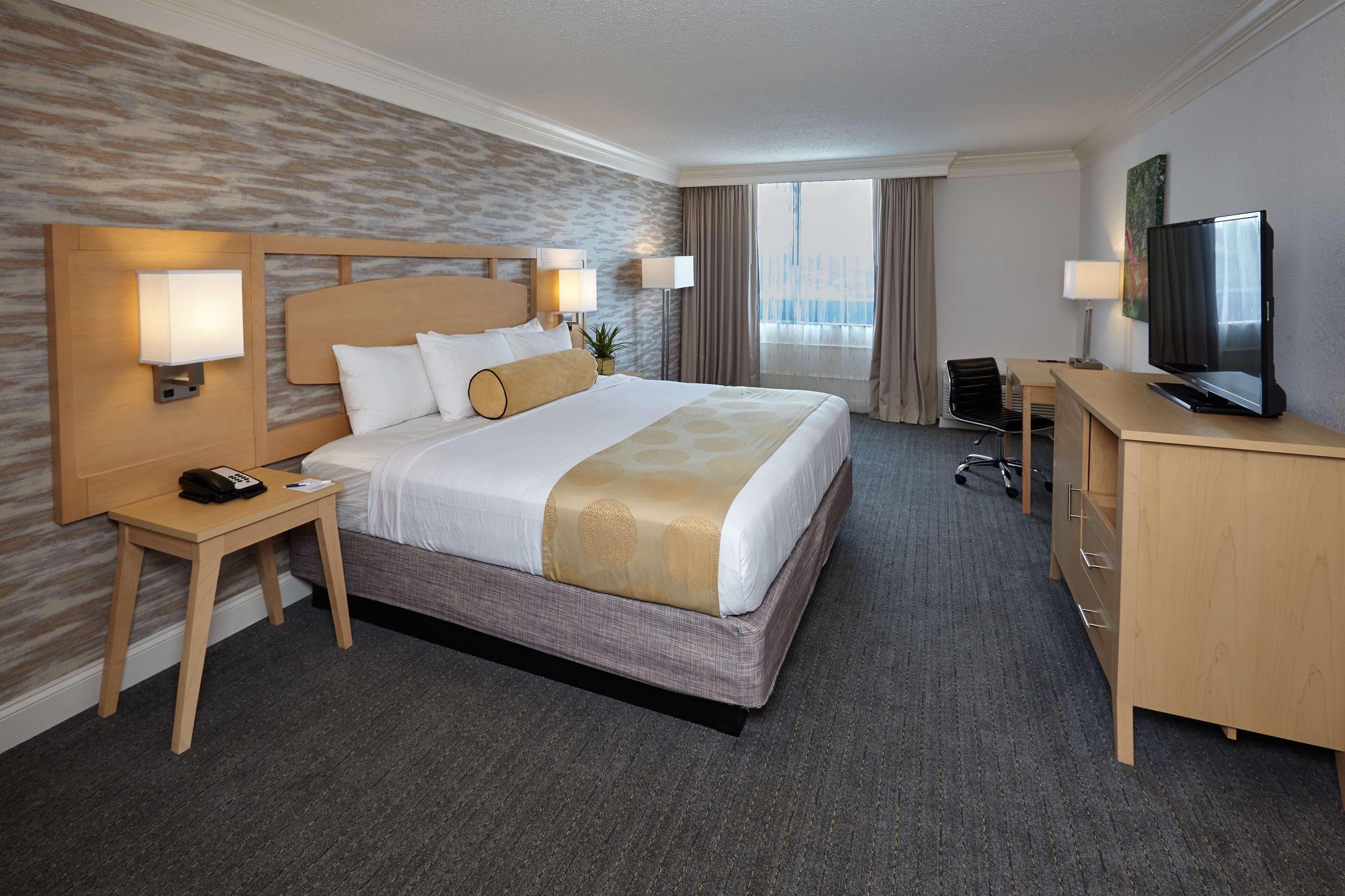 Best Western Plus University Inn Winston-Salem Eksteriør billede