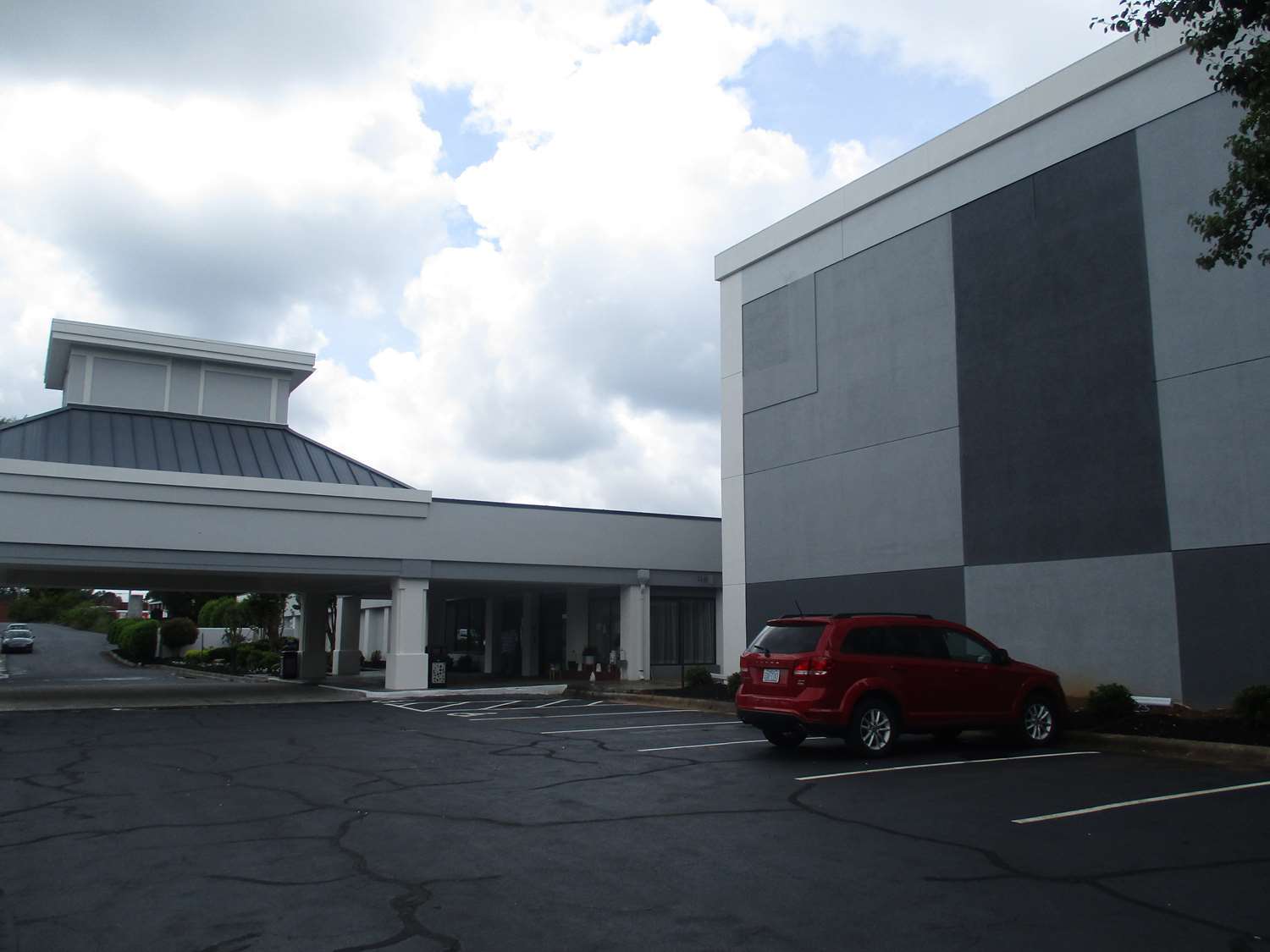 Best Western Plus University Inn Winston-Salem Eksteriør billede